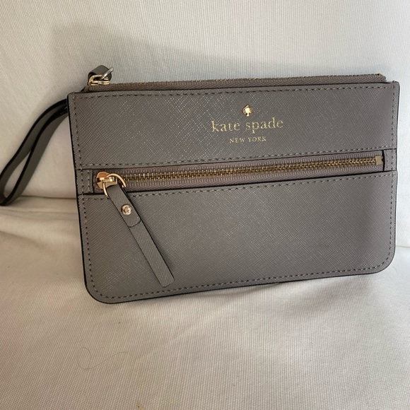 Kate Spade wallet - Picture 6 of 8